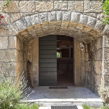 Villa Lucivana With Free Parking