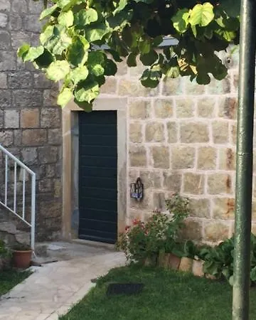 Lucivana With Free Parking