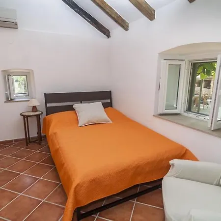 Holiday home Lucivana For Deep Rest & Brief Remote Work *